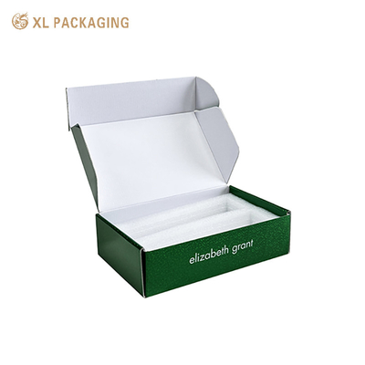 kopen Gepersonaliseerde mailer Verpakkingsdoos Kleding Postal Gekrompen kartonnen mailer online manufacture