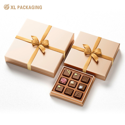 kopen Geprikt Custom CMYK Verpakking Chocolade Candy Lid Base Artpaper Box met lint basis online manufacture