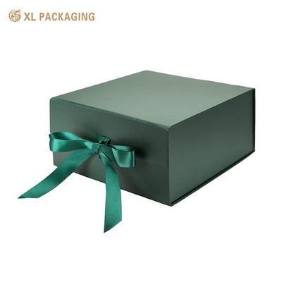 kopen Custom logo donkergroen lint sluiting vouwbaar cadeaubon platte verpakking verpakkingsdoos voor cosmetica en cadeautjes online vervaardiging