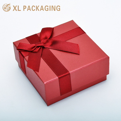 kopen Custom logo sieraden verpakking karton papier deksel en onderkant meerdere grootte sieraden doos met spons schuim online vervaardiging