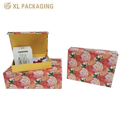kopen Eco-vriendelijke kartonnen magnetische geschenkdoos met levendige bloemenprinten en zachte stoffen online vervaardiging