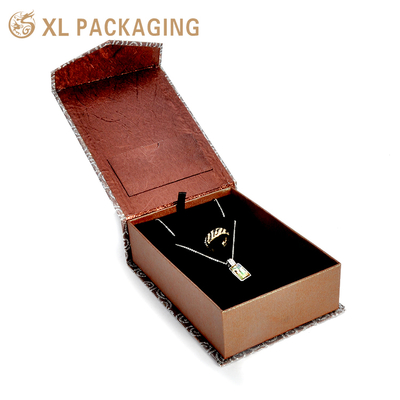 kopen XL Verpakking High-End Juweliersdoos Leverancier Custom Logo Rigid Structure Magnetische sluiting Meer online vervaardiging