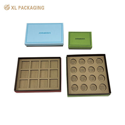 2-delige deksel & basis luxe chocolade verpakking met UV-logo en gouden stempel 9 vierkante holte Kraft Inner Tray