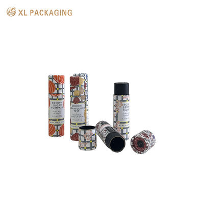 Custom Paper Tube Lipbalm Container, 1,5 mm kartonnen papierbuis, 157 gram bedekt papier cosmetische cilinderverpakking voor lippenstift