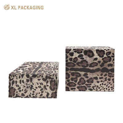 Luxe vouwbare rigide cadeaubon met verborgen magnetische sluiting en mode Leopard Print Design