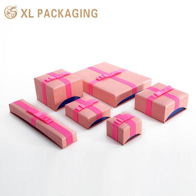 Roze deksel en basis sieraden doos set, 120gm speciaal papier, Custom logo drukken voor sieraden verpakking