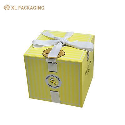 Custom Explosion Cosmetic Gift Box met Satin Ribbon Bow en Die-Cut Insert voor Luxe Huidverzorging Verpakking