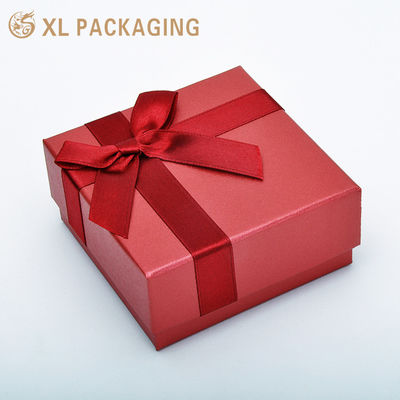Custom Red Ribbon Bow Jewelry Gift Box, Rigid 2-Piece Lid Base Box met Zwarte Schuim Invoeging voor Ring Ohrring