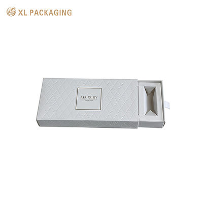 Witte Embossed Lade Parfum Cadeaubox met Lint Handvat, Platte Verpakbare Kartonnen Doos met Custom Papieren Inzetstuk