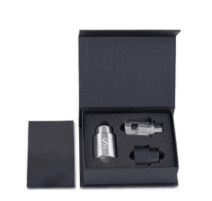 Op maat gemaakte zwarte magnetische papieren cadeaubon met EVA-schuiminvoegsel voor cosmetica
