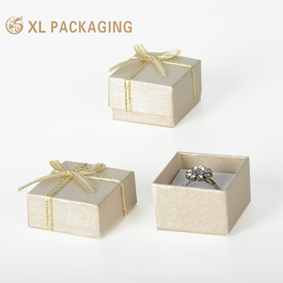 Ontwerp je eigen sieradendoos Luxe op maat gemaakte geschenkdozen voor ringen, oorbellen & armbanden